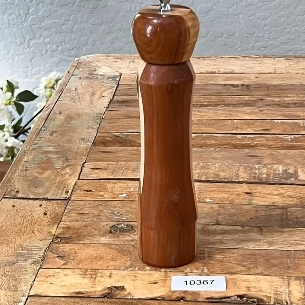 Wooden Salt or Pepper Mill Grinder 11